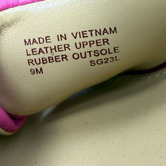 Womens Michael Kors Sadie Hot Pink Bow Heels Ankle Strap Leather sandals size 9 - Picture 9 of 9